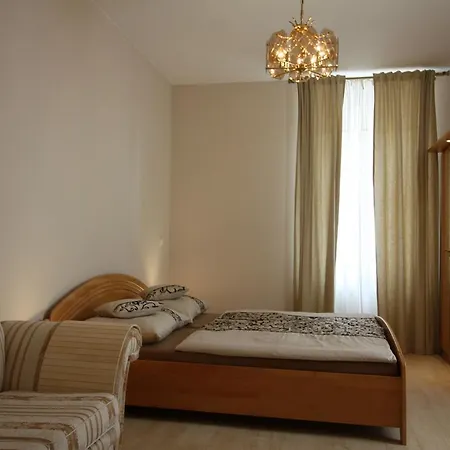 Mercedes Apartman Se 2 Loznici Mariánské Lázně